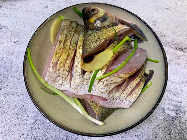 Làm món cá công cực dễ mà ngon và đẹp mắt cho bữa cơm Tết đoàn viên may mắn, an lành-6