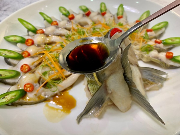 Làm món cá công cực dễ mà ngon và đẹp mắt cho bữa cơm Tết đoàn viên may mắn, an lành-13