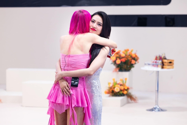 Rộ tin Lan Ngọc sang Úc bí mật kết hôn với sao nam Vbiz, người trong cuộc nói gì?-4