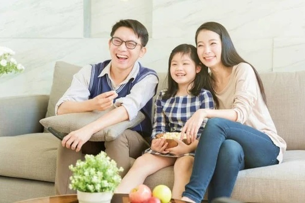 Đây là bà mẹ 3 con viên mãn nhất Vbiz: Đã giàu còn được chồng chiều, chia sẻ chuyện dạy con mới càng nể-2