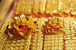 Giá vàng hôm nay 1/2/2024 liên tiếp bứt phá, vàng SJC tăng lên 80,3 triệu đồng-2