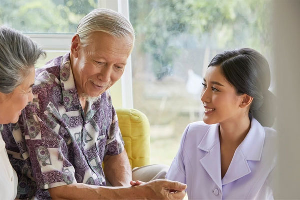 Đi đánh ghen cùng bạn thân, tôi hốt hoảng khi thấy mặt cô bồ-2