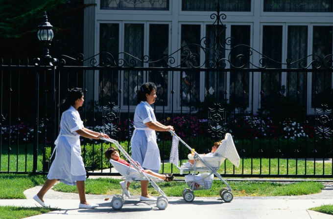 Người phụ nữ kiếm 4 triệu đồng/giờ nhờ nghề đặc biệt liên quan đến những đứa trẻ con nhà giàu: Chỉ làm việc 2 tháng/năm, cảm thấy cực ổn-1