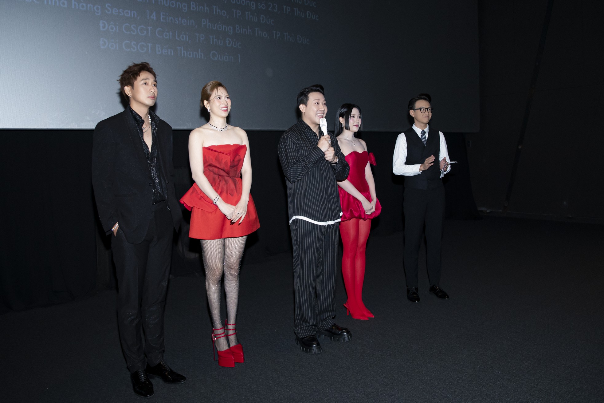 Phim của Trấn Thành dán mác 18+ vì cảnh nóng, nhân vật chửi bậy-2