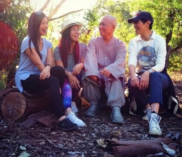 Mỹ nhân Thần điêu đại hiệp: Đẹp diễm lệ nhưng chồng chung sống 24 năm vẫn quyết ly hôn, cạo đầu đi tu-4