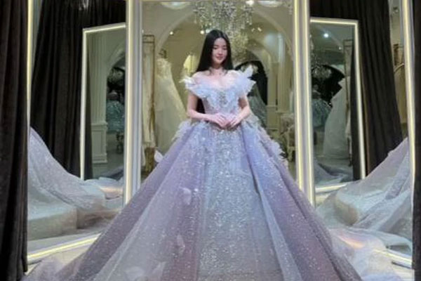 Quang Hải - Chu Thanh Huyền được người chị thân thiết chúc năm rồng đón thêm em bé, dân mạng nghi vấn cặp đôi có tin vui?-2