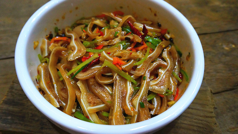 Ngày Tết, làm 2 món trộn nhanh gọn mà cực ngon đãi khách lại giúp gia đình cân bằng vị giác-23