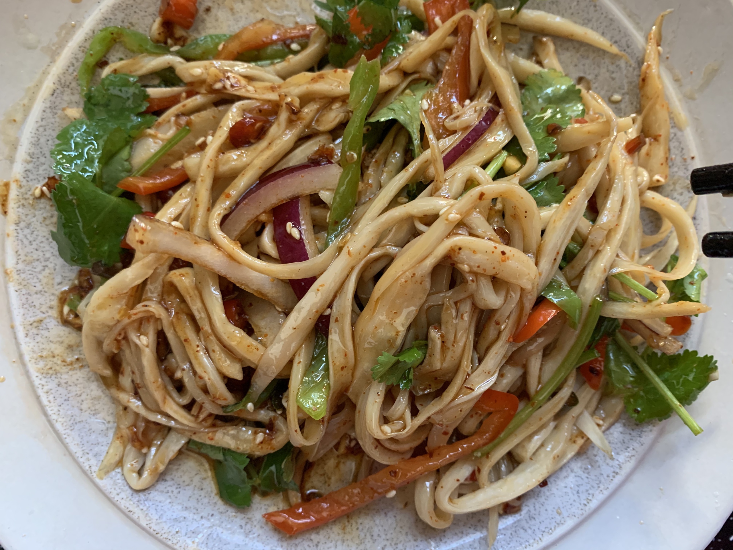 Ngày Tết, làm 2 món trộn nhanh gọn mà cực ngon đãi khách lại giúp gia đình cân bằng vị giác-10