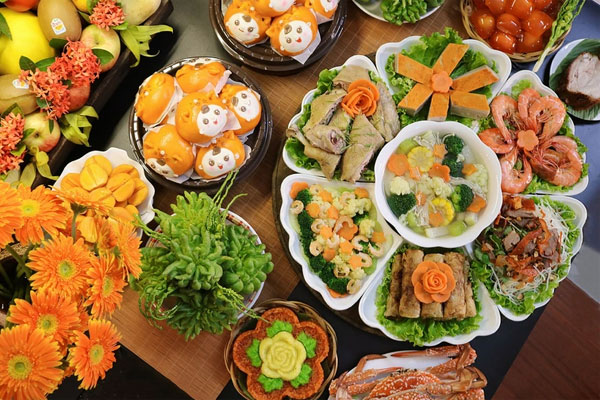 Tôi suýt cháy áo do vàng mã cúng ông Táo đốt trên vỉa hè-2