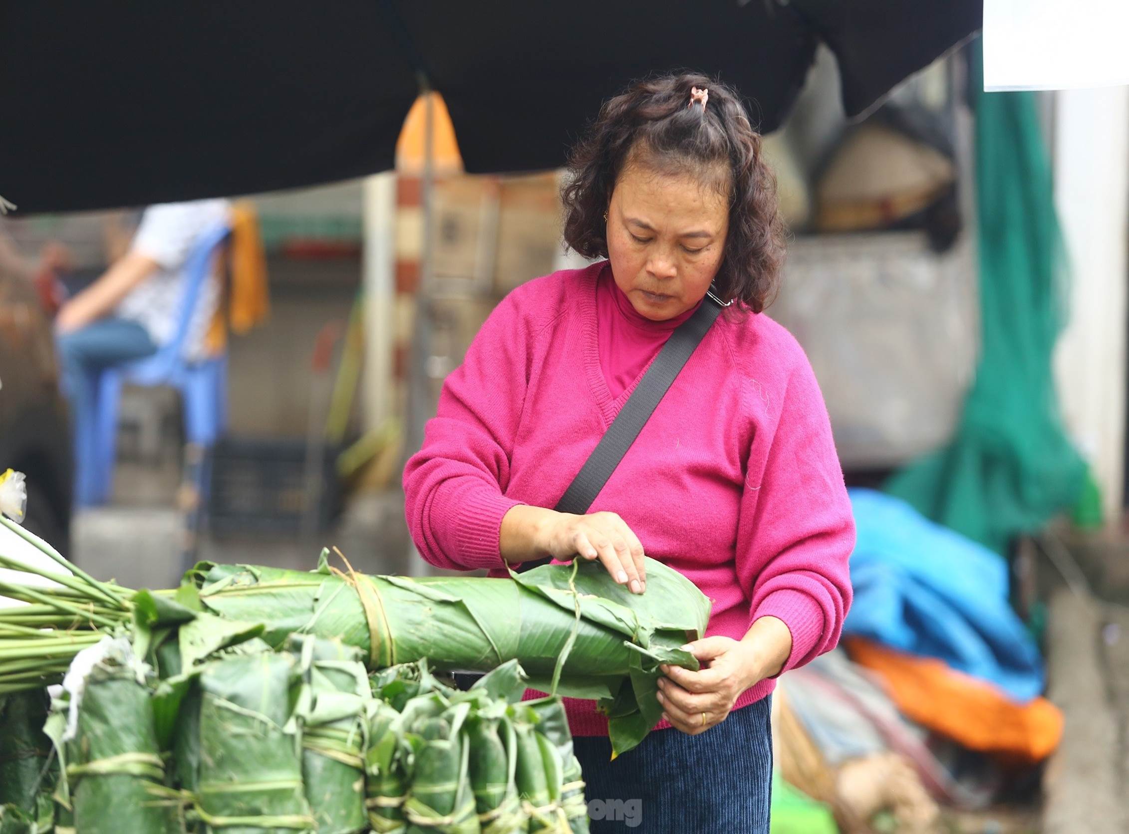 Chợ lá dong lâu đời nhất Hà Nội: Ngày bán hàng vạn lá, thu về hàng chục triệu-9