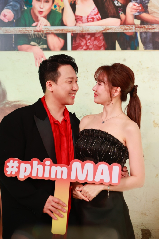 Hari Won gặp sự cố thang cuốn, Trấn Thành nhanh như chớp có cách xử lý cứu nguy gây chú ý-5