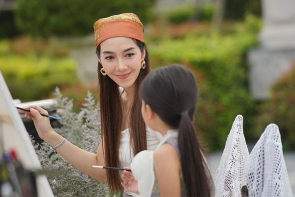 Con dâu bầu 6 tháng xin về quê ngoại ăn Tết sớm, mẹ chồng nói một câu khiến cô khóc nức nở-2