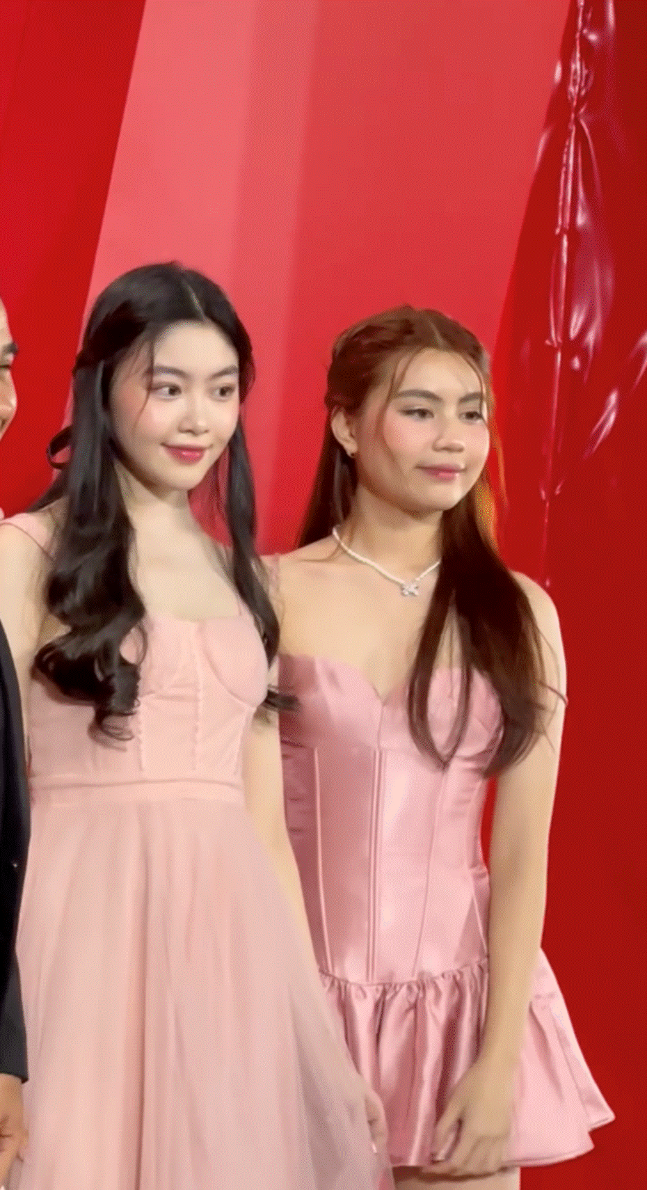 Lọ Lem - ái nữ MC Quyền Linh bị giục debut làm idol khi khoe trọn đôi chân thẳng tắp như kiếm Nhật trên sân khấu-5