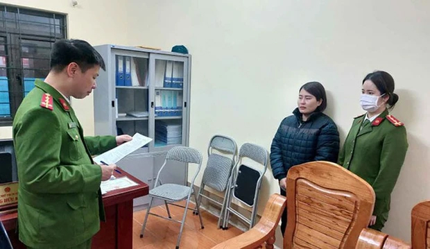 Dọa cúng sao giải hạn”, người phụ nữ chiếm đoạt hàng trăm triệu đồng-1