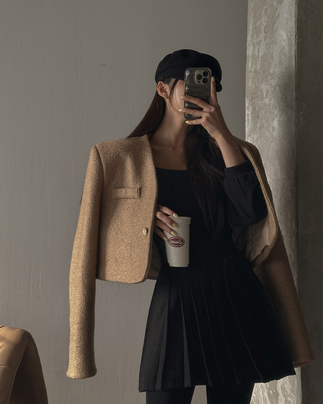 4 mẫu áo khoác phù hợp với chân váy, giúp bạn mặc đẹp trong dịp Tết-8