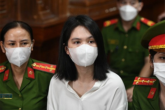 Hình ảnh Ngọc Trinh sau hơn 3 tháng tạm giam