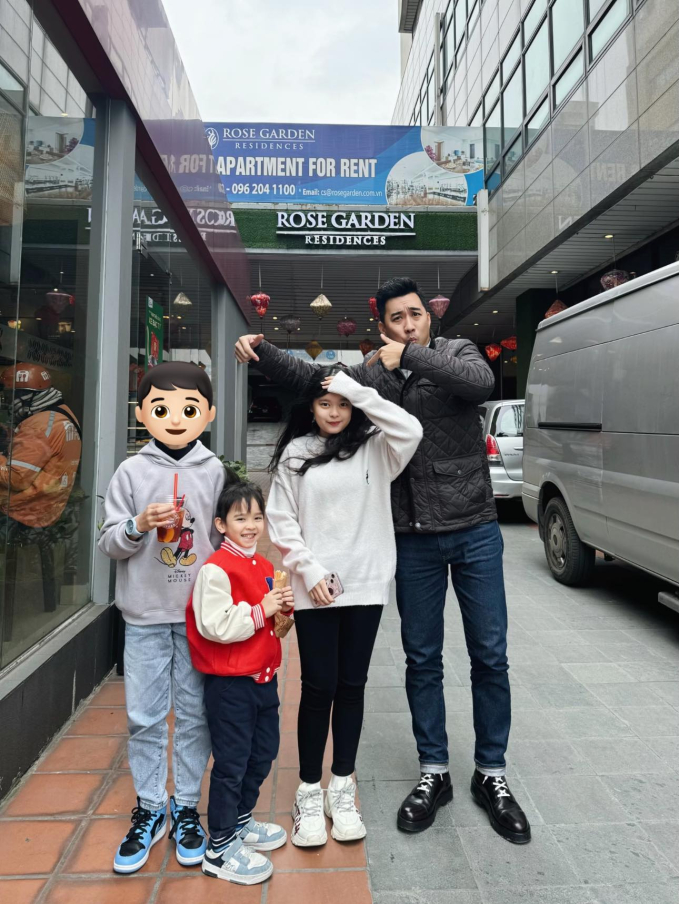 Hằng Túi được bạn trai rặng cả rương vàng làm quà Tết, nhìn số cây mà dân tình ngơ ngác, bật ngửa-2