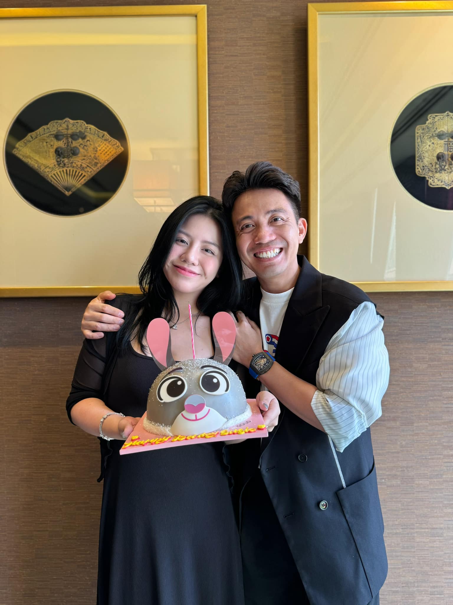 Minh Nhựa mừng sinh nhật con gái thứ 2, mối quan hệ mẹ kế - con chồng được tiết lộ qua 1 khoảnh khắc-1