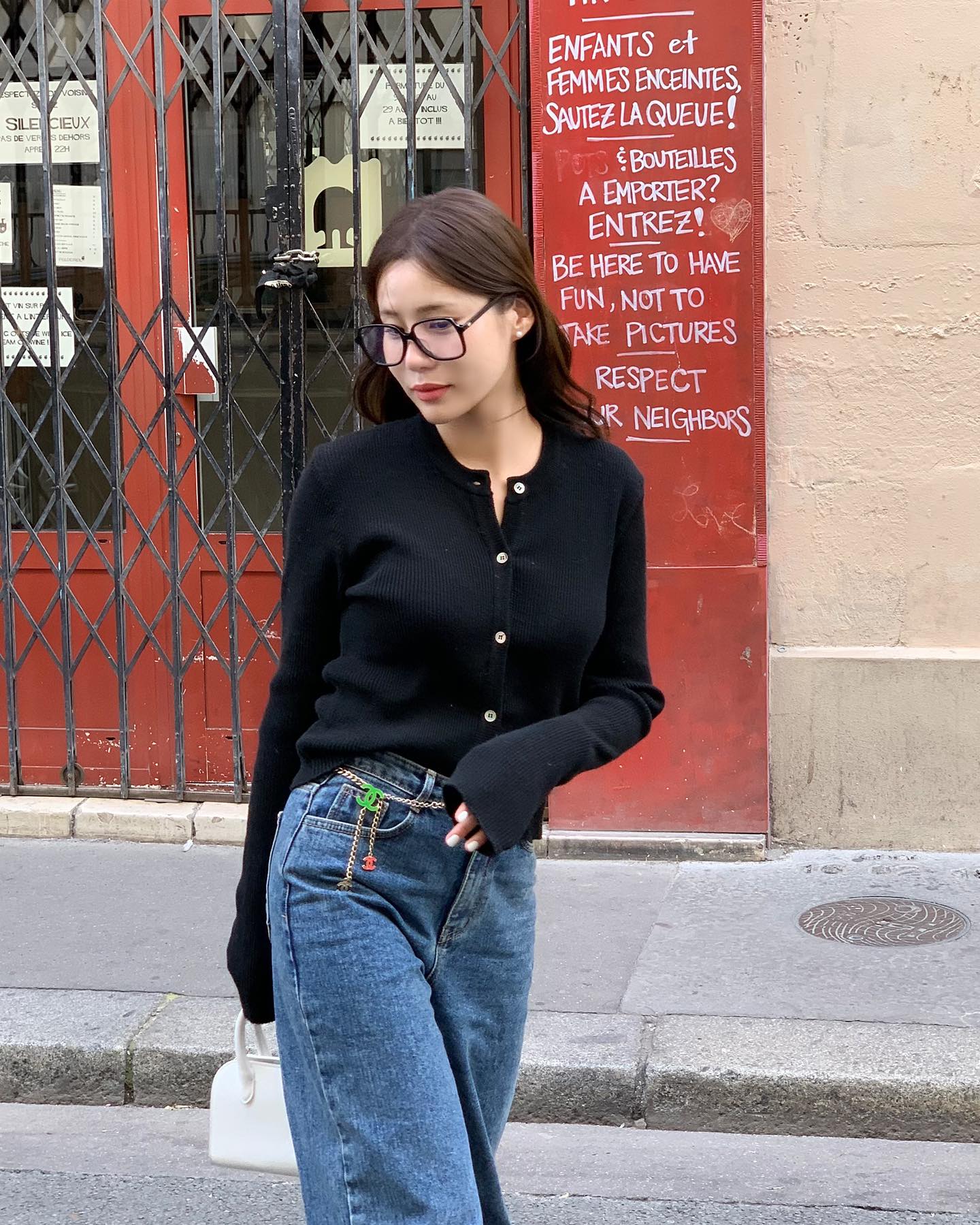 4 công thức diện áo len hack tuổi giúp bạn tỏa sáng dịp Tết-1