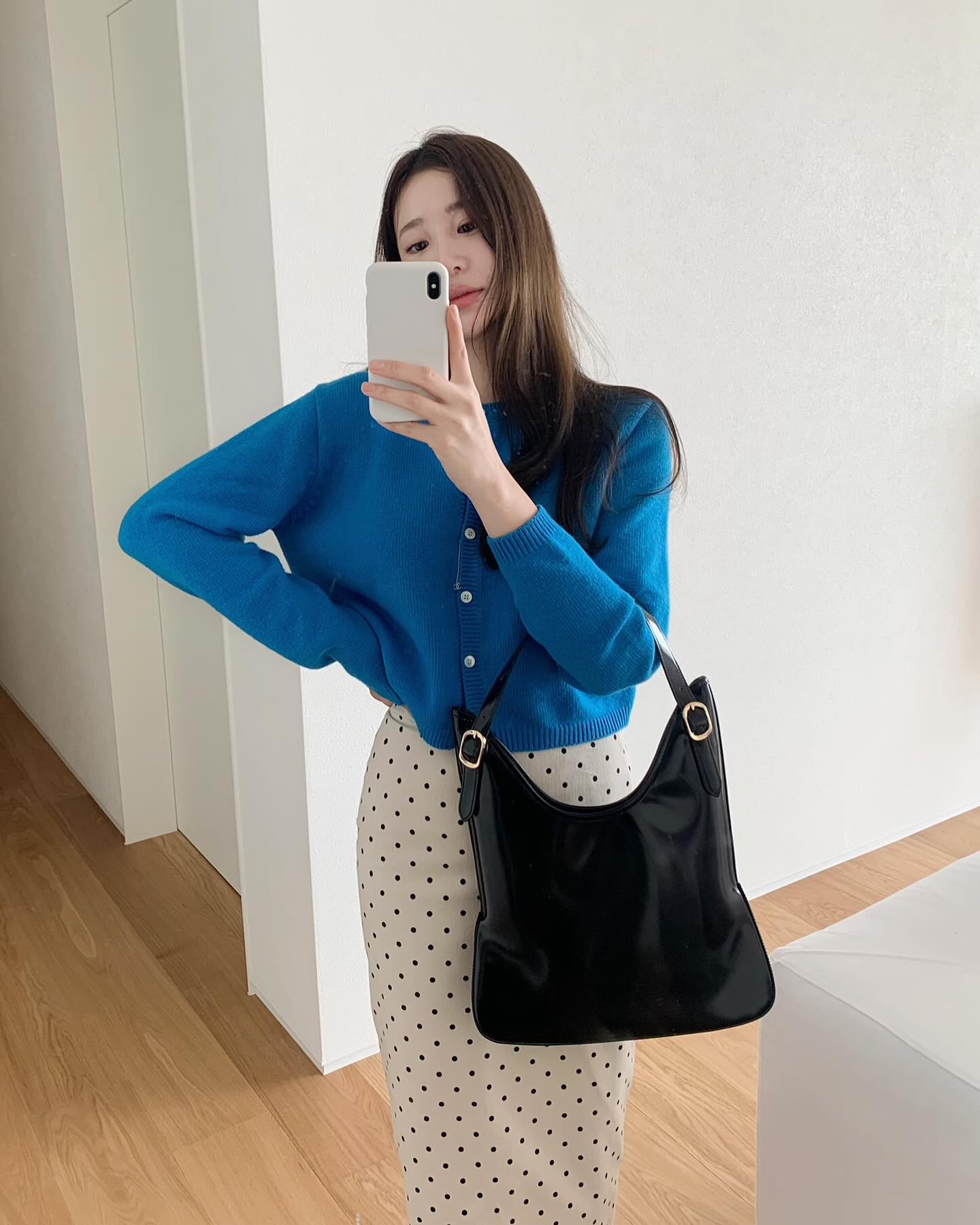 4 công thức diện áo len hack tuổi giúp bạn tỏa sáng dịp Tết-6