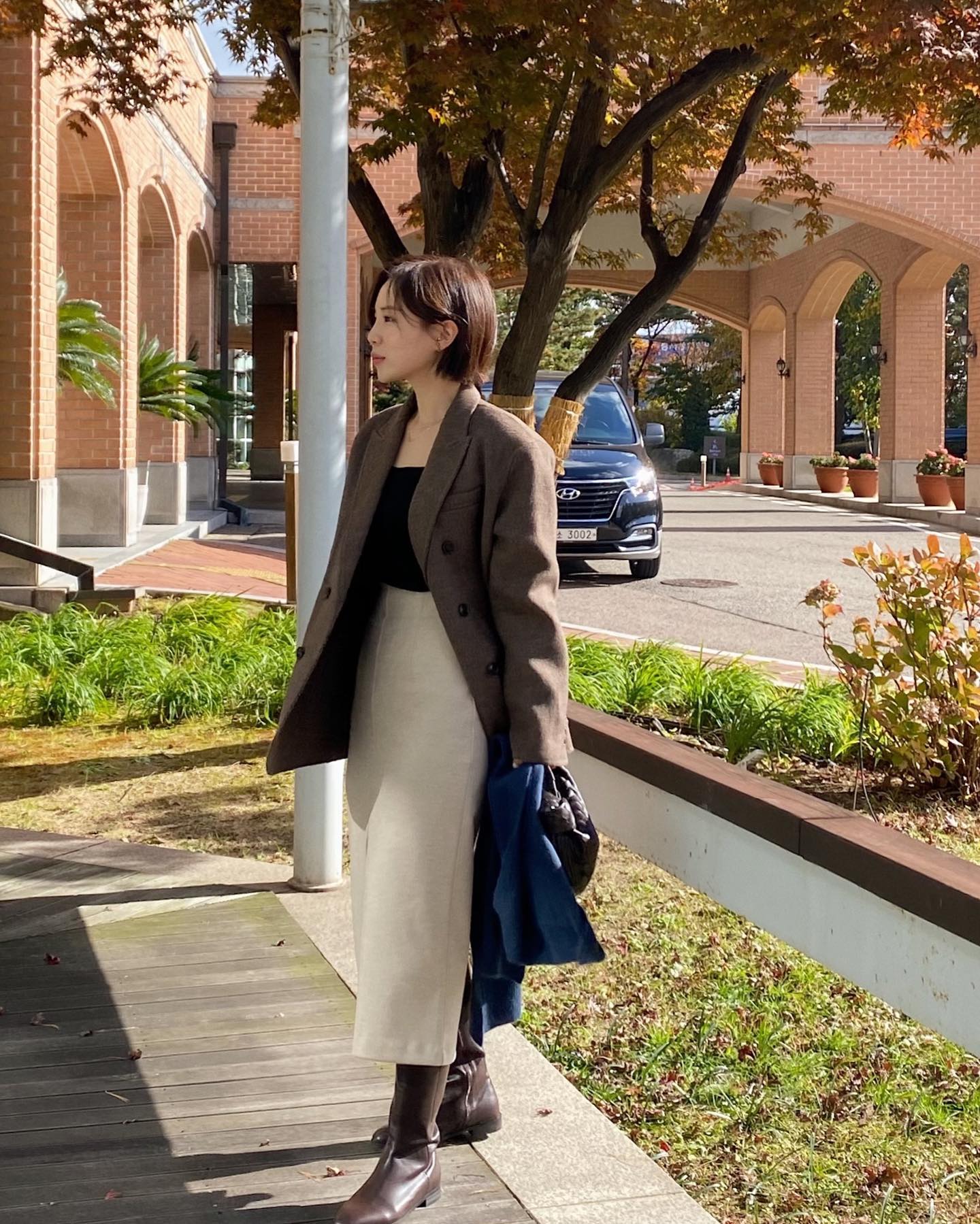 10 cách mặc áo blazer trẻ trung dành cho phụ nữ trên 40 tuổi-8