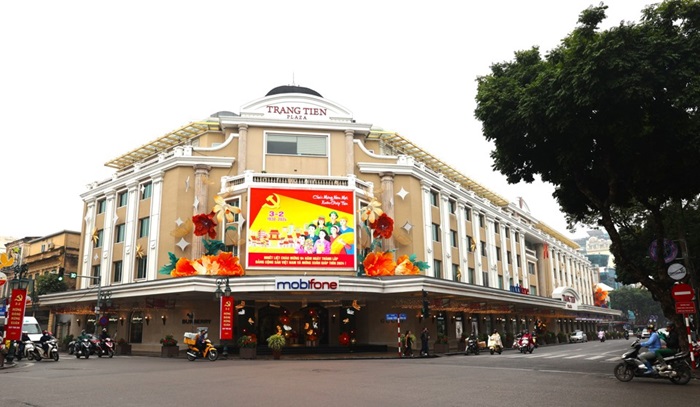 Hà Nội rực rỡ cờ hoa mừng Đảng mừng Xuân, đón Tết Nguyên đán 2024-5