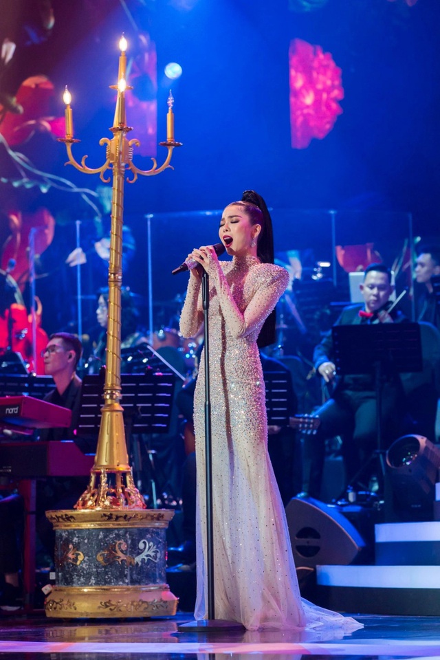 Vì sao Lệ Quyên nóng tính, thẳng thắn nhưng luôn chật kín các show dù giá vé rất cao?-2