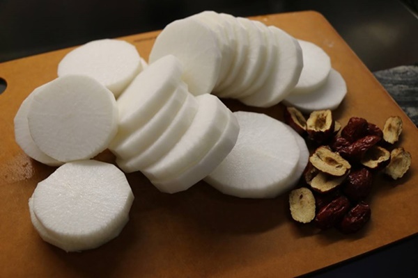 Mùa đông nên thường xuyên ăn món canh này để chống cảm lạnh, bồi bổ khí huyết và phòng ngừa suy nhược cơ thể-2