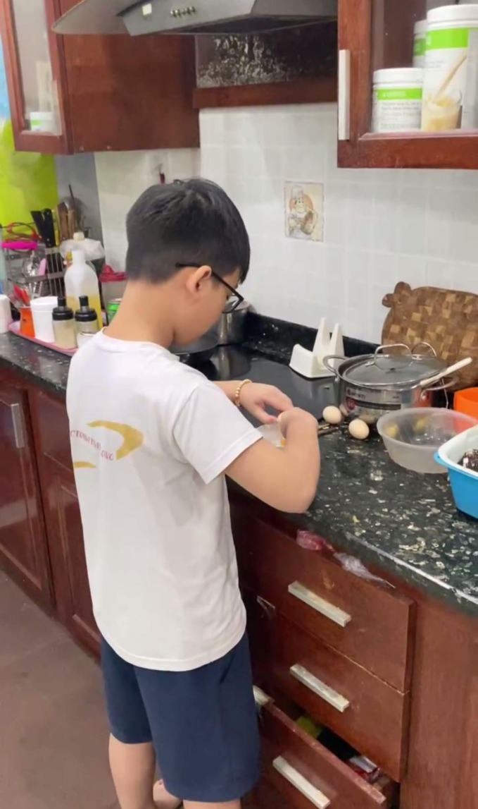 Thầy giáo Hà Nội giao cho các em loạt bài tập về nhà dịp Tết, phụ huynh đọc xong quá vui mừng-4