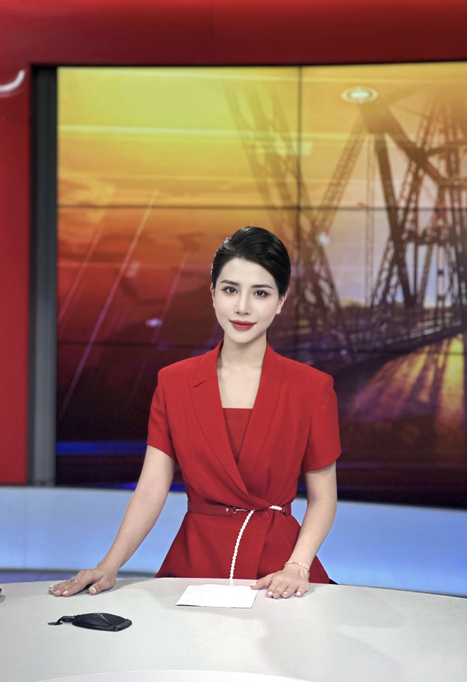 Nhan sắc ngọt ngào của MC Thời sự Như Quỳnh vừa giành ngôi Á khôi Hà Nội 2023-2