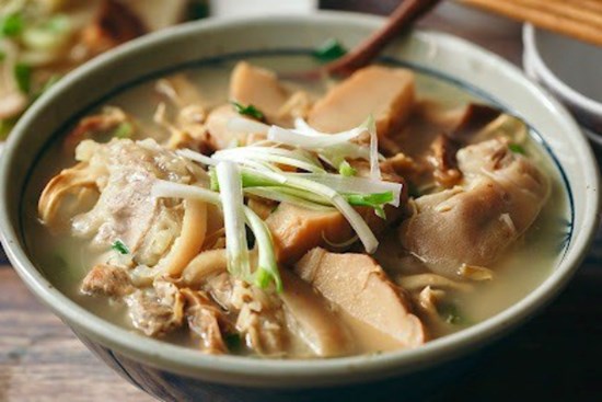 Làm canh măng ngày Tết nhớ kỹ điều này kẻo ngộ độc cả nhà