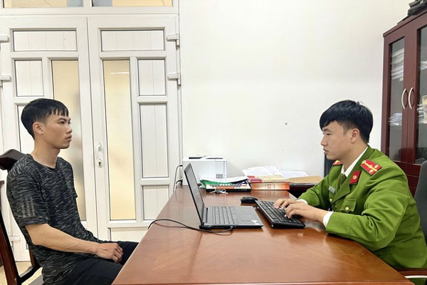 Cầm dao sang nhà con trai đòi nợ, người cha bị đâm tử vong-3