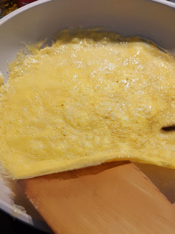 Hướng dẫn cách làm món canh bóng cuộn ngũ sắc thơm ngon cho ngày Tết-3