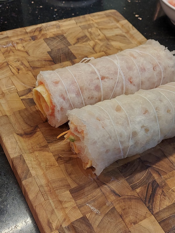 Hướng dẫn cách làm món canh bóng cuộn ngũ sắc thơm ngon cho ngày Tết-9