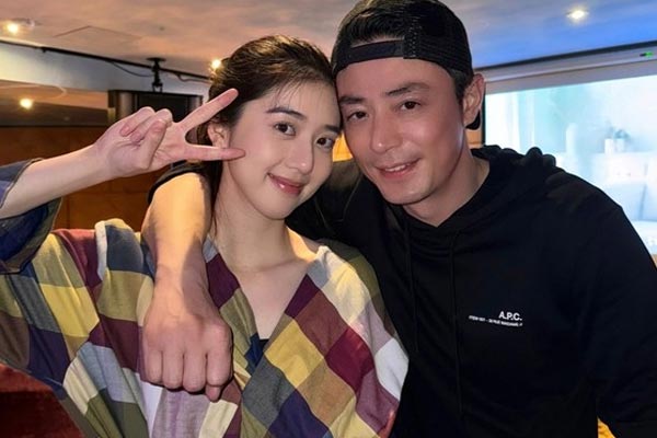 Chân dung mỹ nhân U50 chơi lớn diện váy 20 tỷ đồng-6