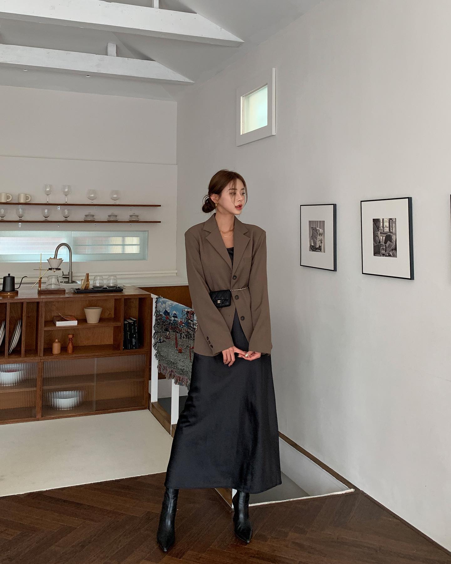 Tham khảo 10 cách diện blazer với váy để Tết gặp ai cũng được khen mặc đẹp-6