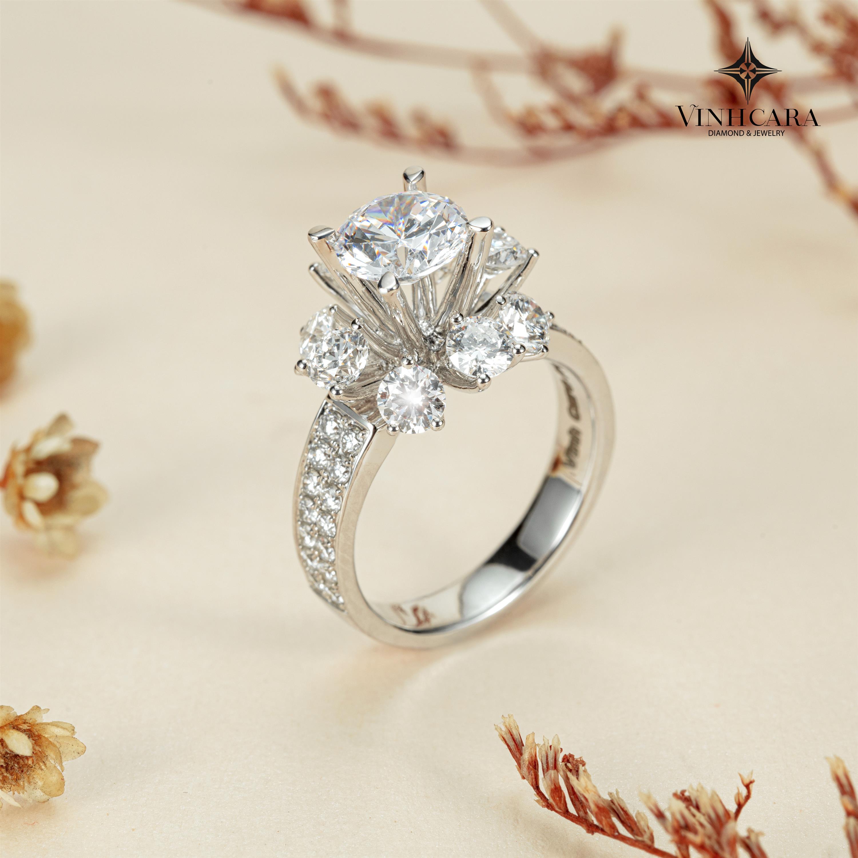 Vẻ đẹp khác biệt của trang sức Vĩnh Cara-5