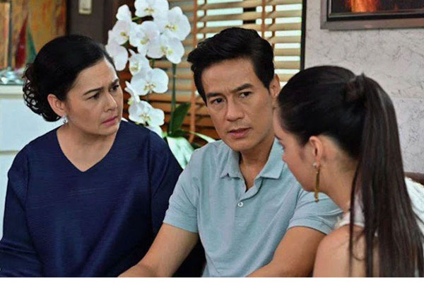 Bố mẹ hứa sang tên sổ đỏ mảnh đất cho vợ chồng tôi nhưng bỗng dưng thay đổi ý định vì một nỗi lo sợ-1