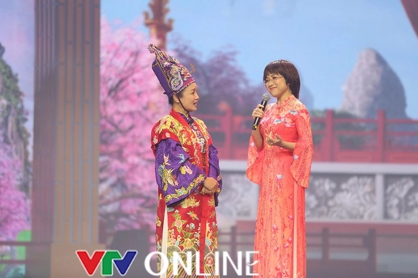 Diễn viên Tú Oanh: Bà mẹ đa sắc của phim Việt giờ vàng, trở lại sau gần 20 năm ở ẩn-12