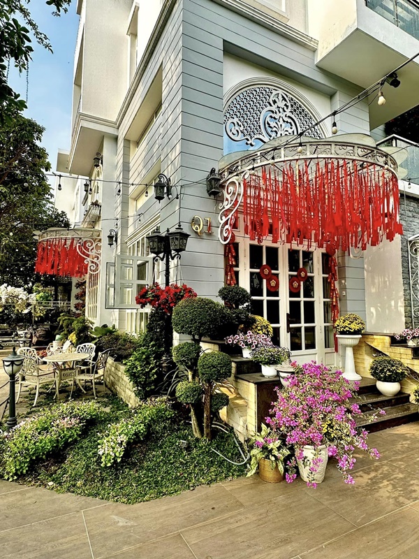 Bên trong biệt thự của sao Việt ngày cận Tết-7