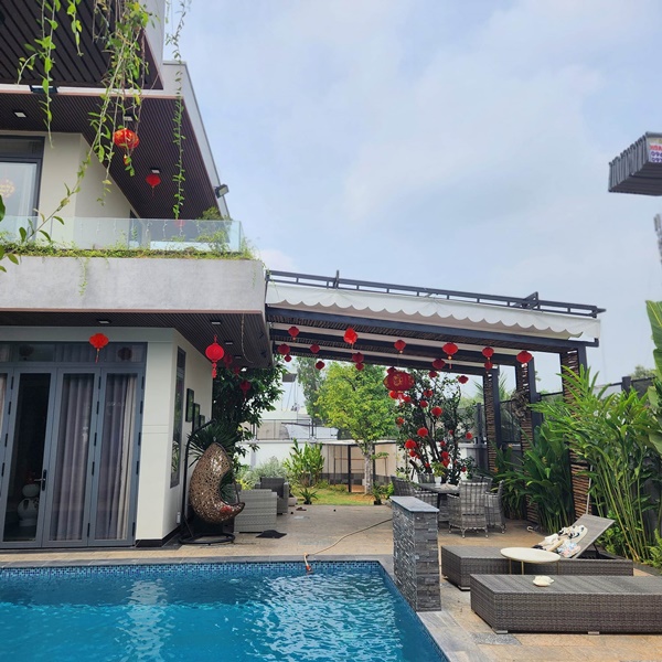 Bên trong biệt thự của sao Việt ngày cận Tết-17