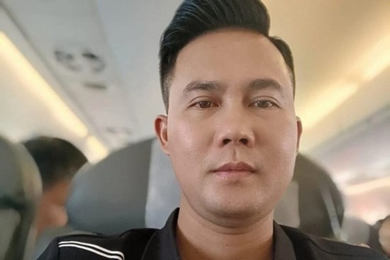 Nghi phạm sát hại, phi tang thi thể thiếu nữ trên sông Hồng bị khởi tố thêm tội Cướp tài sản