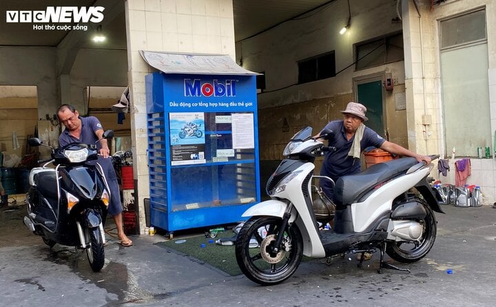 Sát Tết, dịch vụ rửa xe tăng giá chóng mặt gấp vài lần, bỏ túi chục triệu/ngày-4