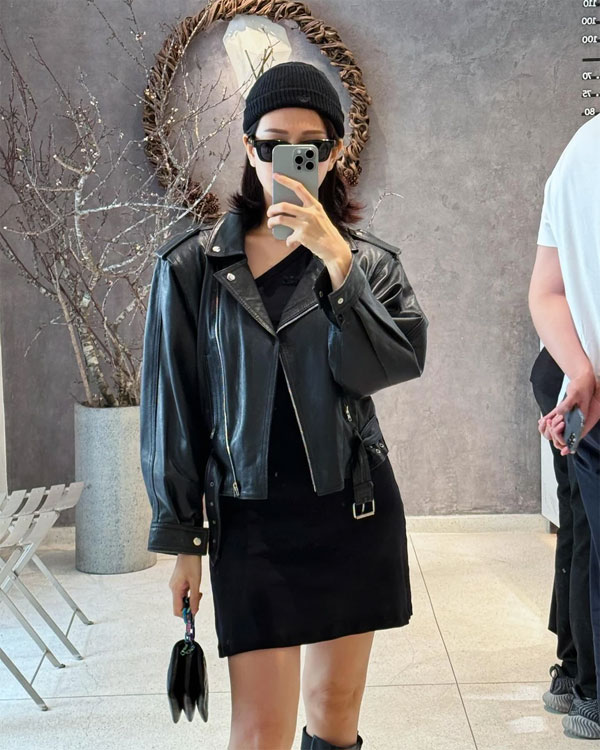 10 set váy liền trẻ trung và sang trọng tham khảo từ mỹ nhân Việt-1