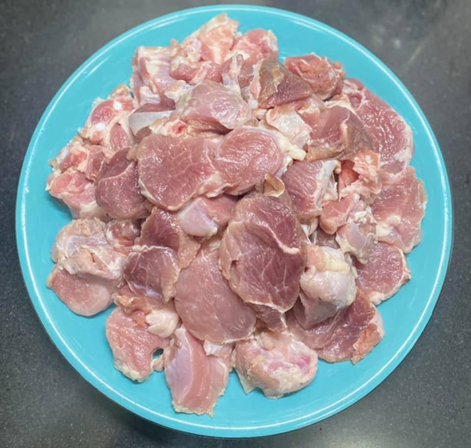 Mách bạn cách nấu thịt đông mềm nhừ, trong veo đẹp mắt cho ngày Tết-6