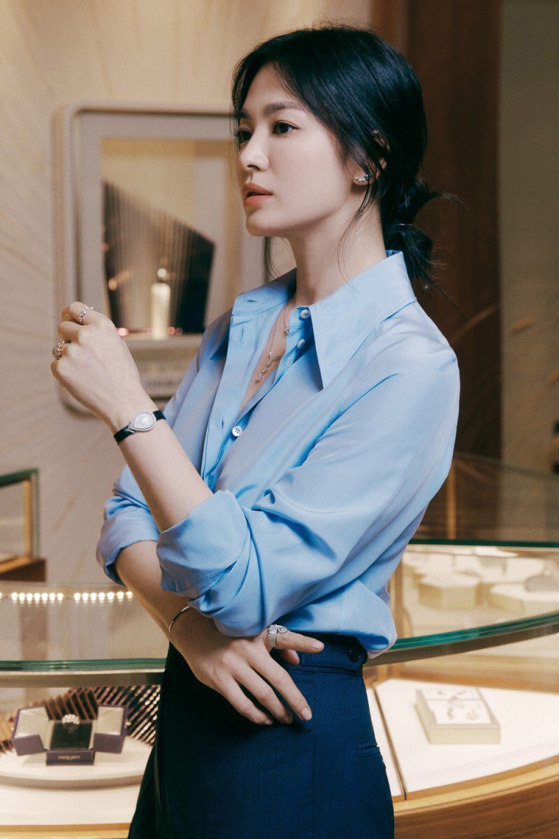 Mặc trang phục màu pastel trẻ trung và sang trọng như Song Hye Kyo với 9 công thức-3