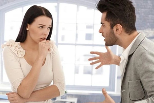 5 việc vợ chồng nên tránh trong ngày Tết kẻo mất vui, cả năm đượm buồn-3