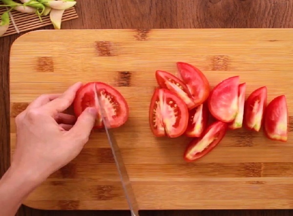 Công thức làm món canh chua cá chốt bông so đũa vừa dễ làm vừa giải ngán-3