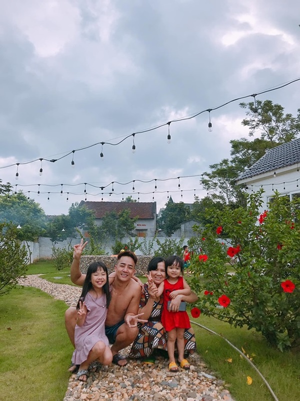 Cơ ngơi đồ sộ của tân Nam Tào: Chung cư tiền tỷ mãn nhãn khi decor Tết, nhà vườn 900m2 tặng ba mẹ phủ đầy cây xanh-18