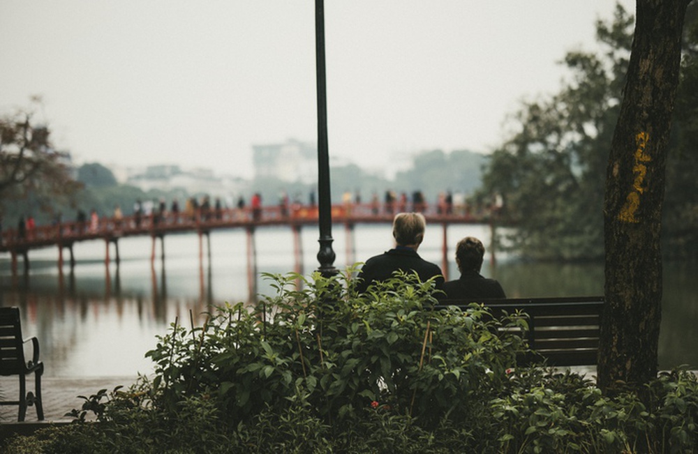 Hà Nội sáng sớm đầu tiên năm Giáp Thìn: Vắng vẻ lạ thường mà sao đẹp và yêu đến thế!-6